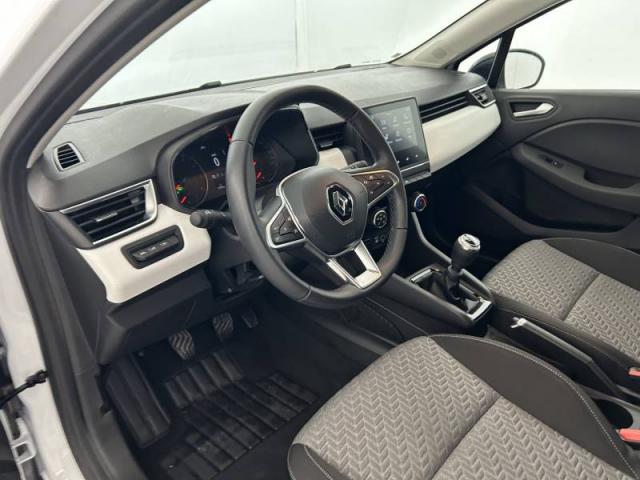 Renault Clio image 1