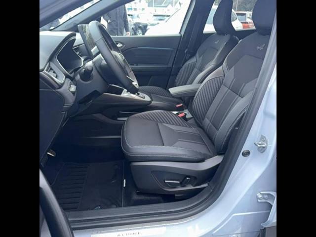 Renault Captur image 3