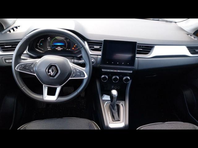 Renault Captur image 1