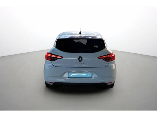 Renault Clio image 2