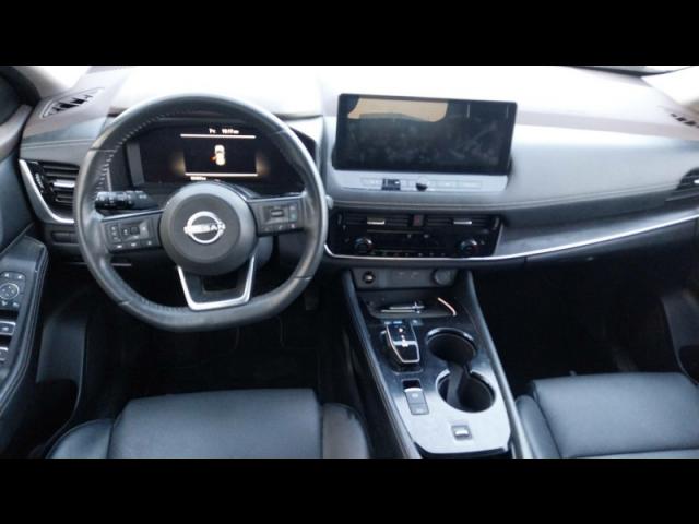 Nissan X-Trail image 2