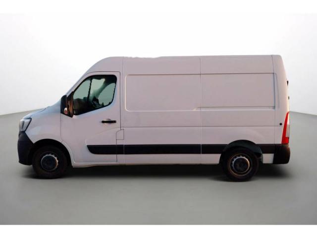 Renault Master image 2