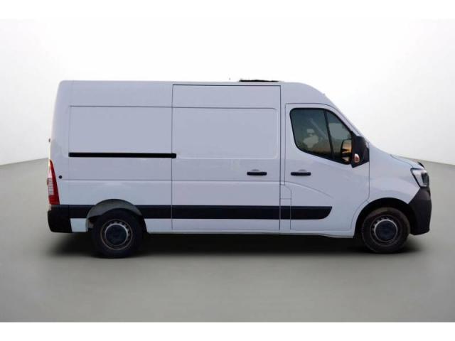 Renault Master image 1