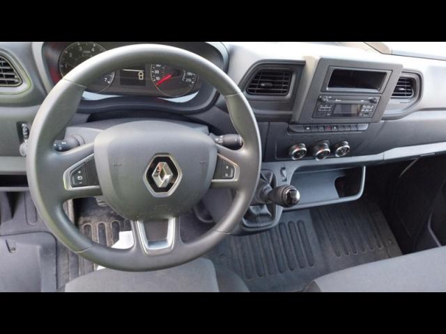 Renault Master image 7