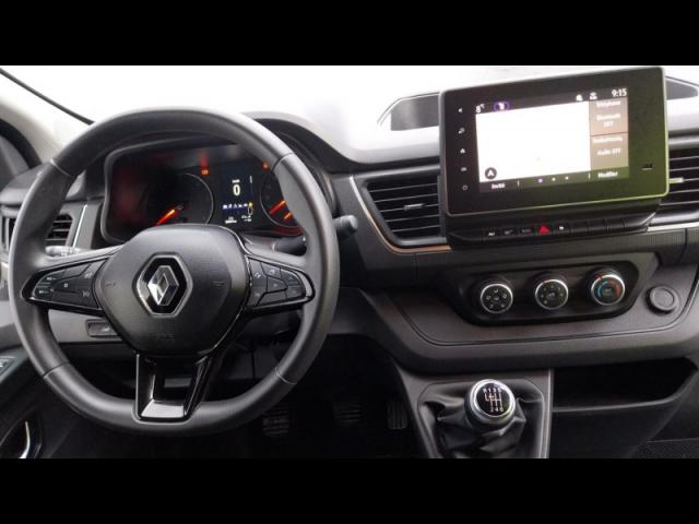 Renault Trafic image 4