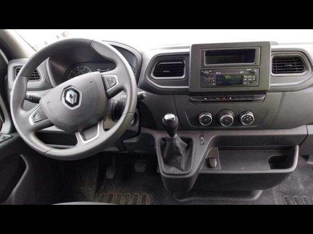 Renault Master image 4
