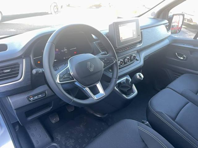 Renault Trafic image 7