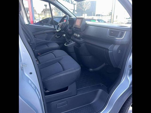 Renault Trafic image 3