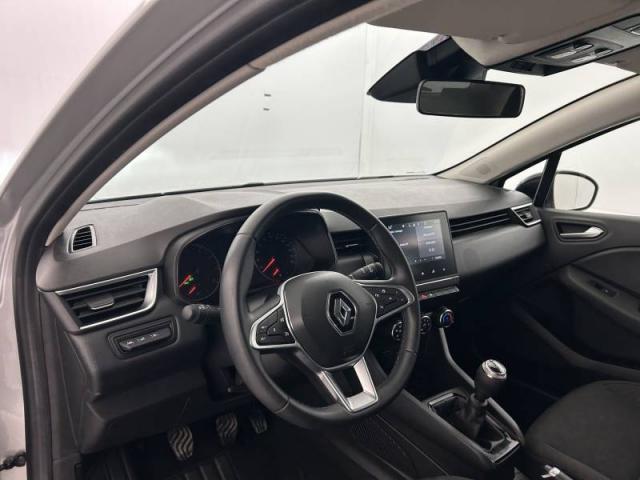 Renault Clio image 2