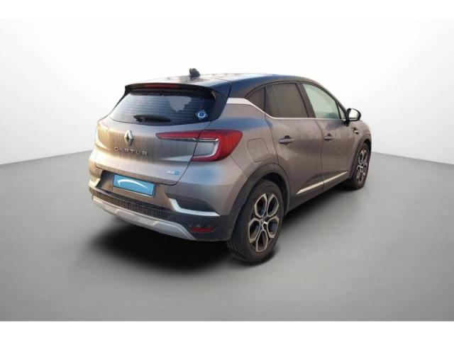 Renault Captur image 8