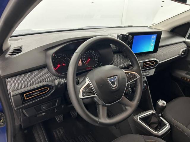 Dacia Sandero image 1