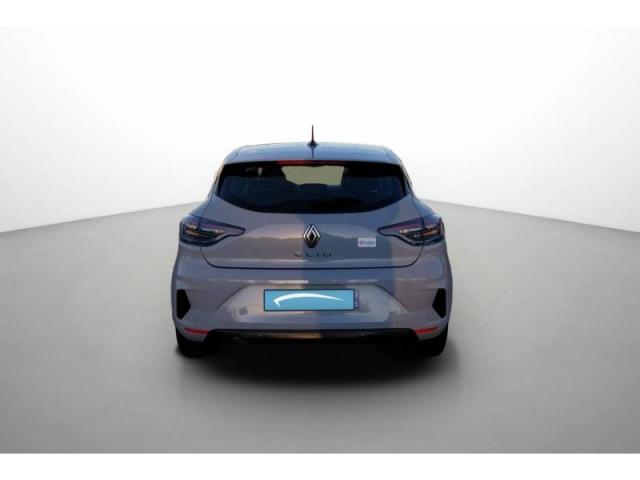 Renault Clio image 2
