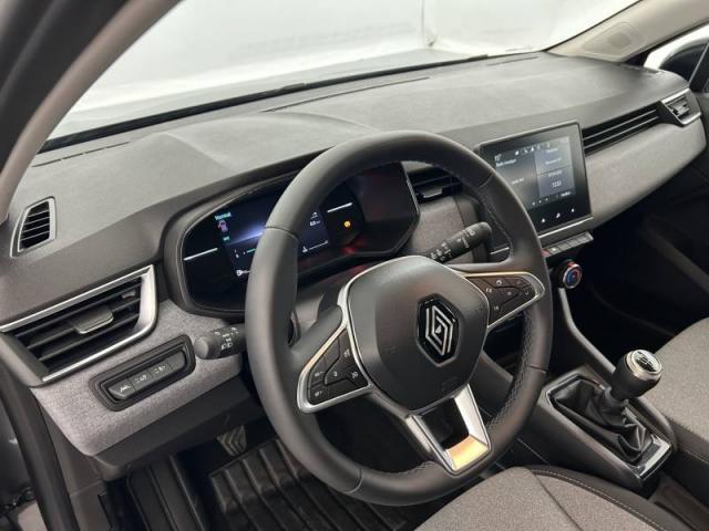 Renault Clio image 1