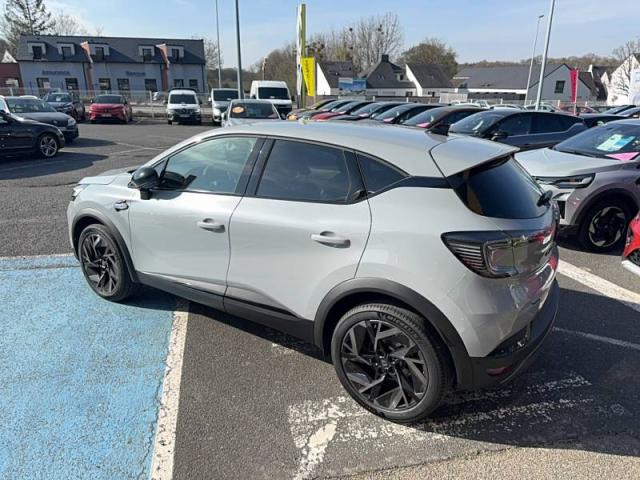 Renault Captur image 9