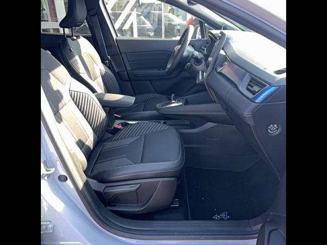 Renault Captur image 1