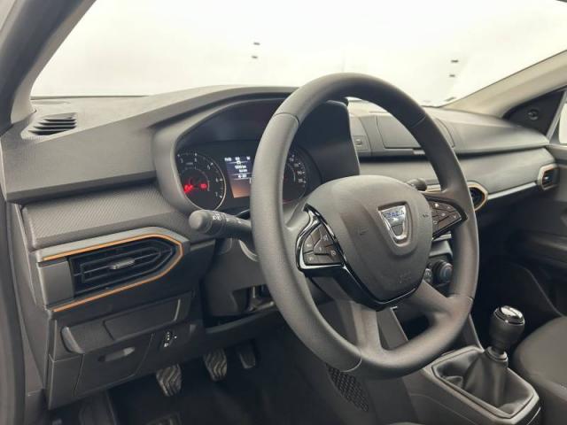 Dacia Sandero image 1