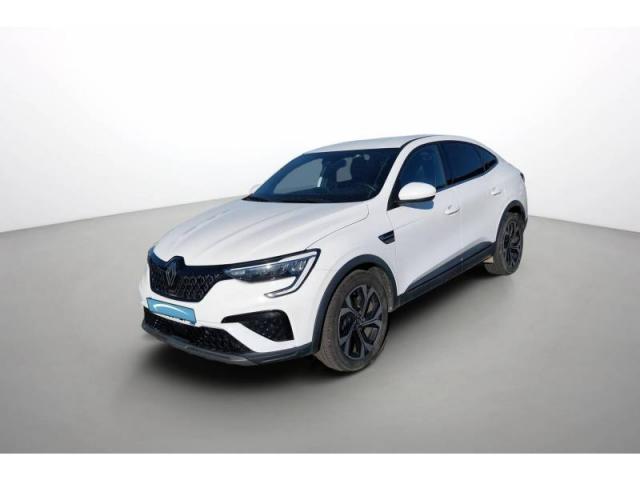 Renault Arkana E-Tech 145 - 23 Techno