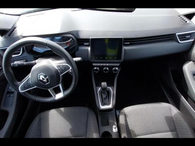 Renault Clio image 2