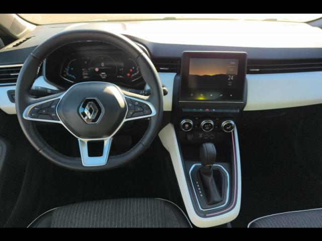 Renault Clio image 8