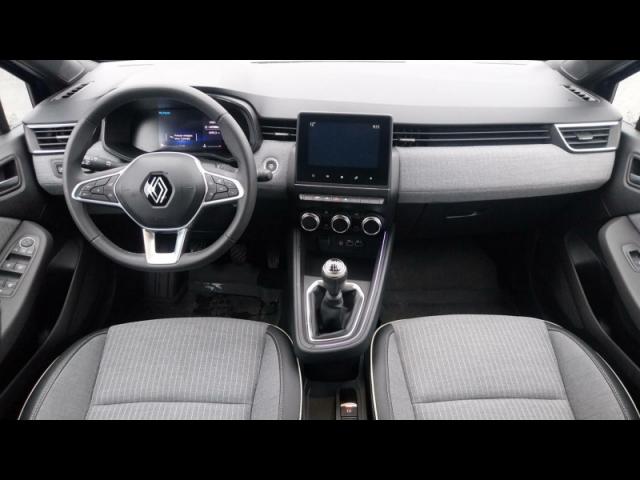 Renault Clio image 8