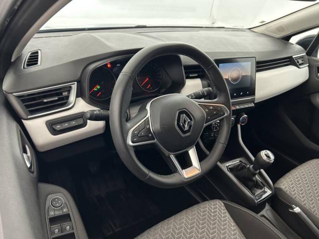 Renault Clio image 1