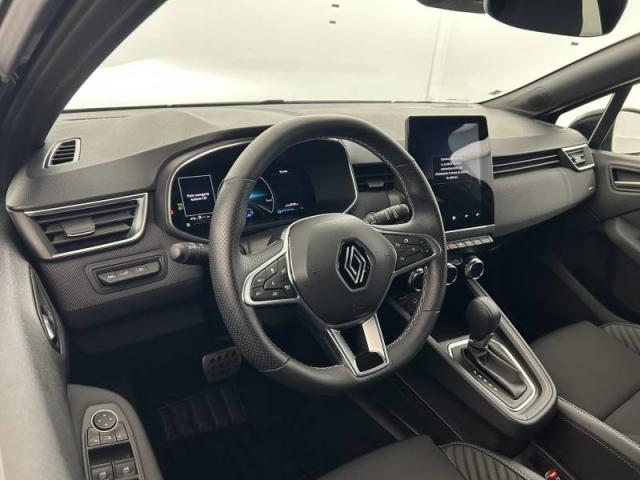 Renault Clio image 1