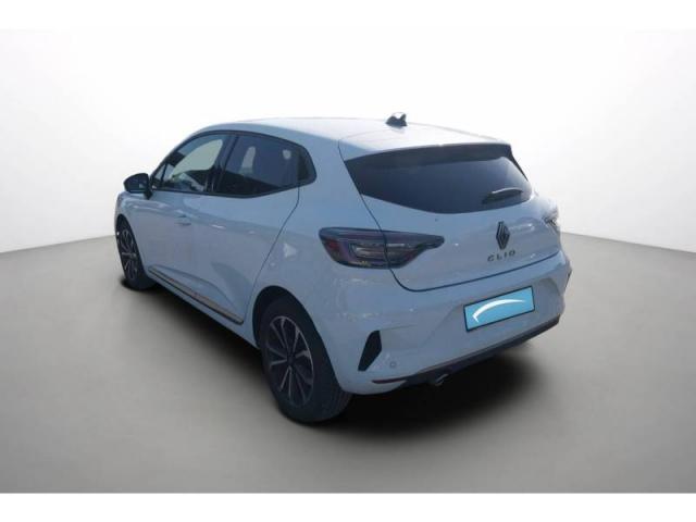 Renault Clio image 9