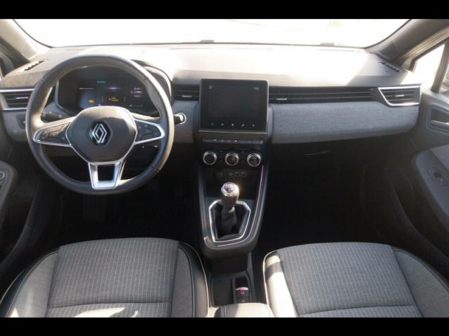 Renault Clio image 7