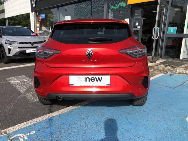 Renault Clio image 6