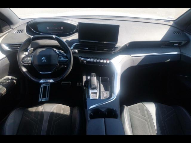 Peugeot 3008 image 2