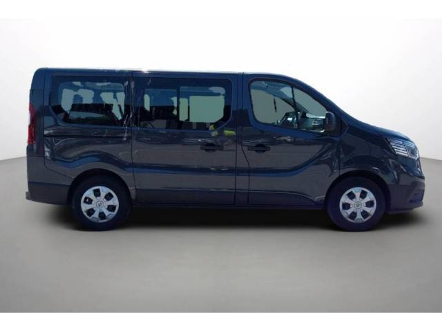 Renault Trafic image 8