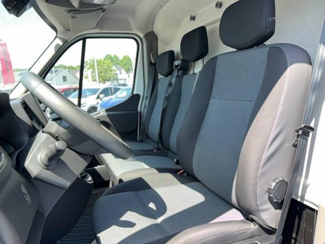 Renault Master image 7