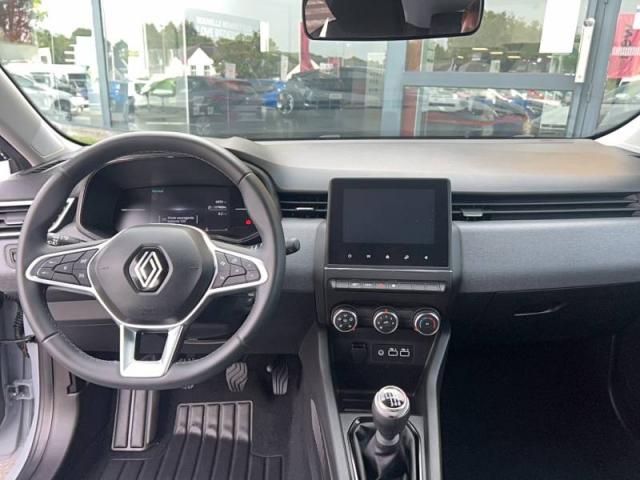 Renault Clio image 8