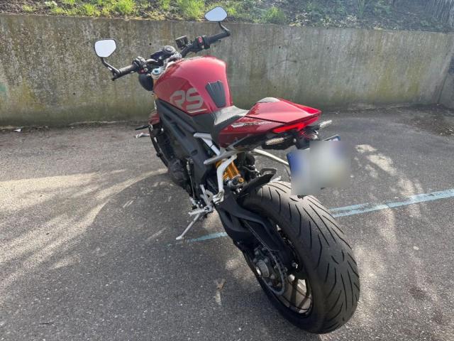 Speed Triple image 4