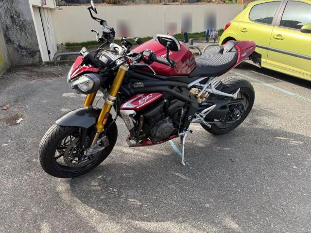 Speed Triple image 3