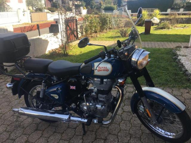 Royal Enfield Bullet image 2