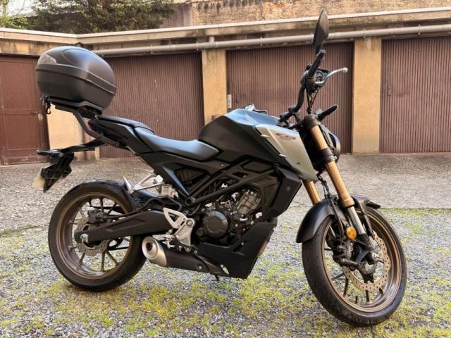 Honda Cb image 3