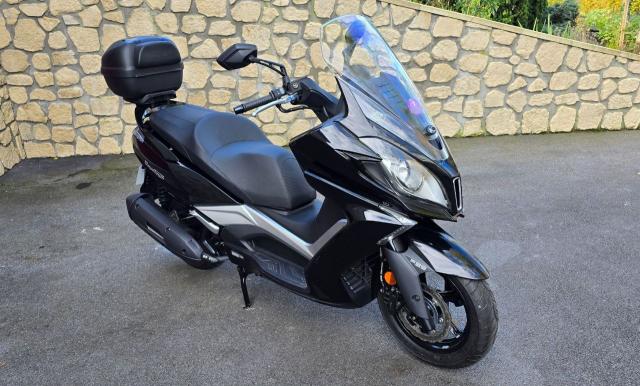 Kymco Downtown 