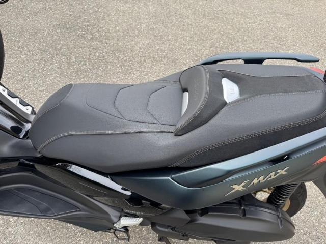 Yamaha X Max image 1