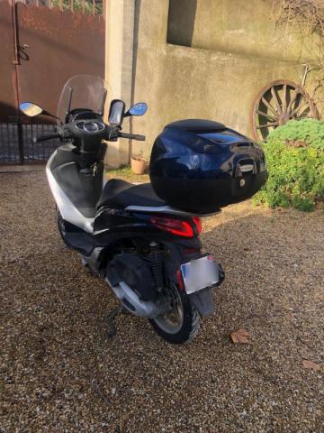 Piaggio Medley image 4