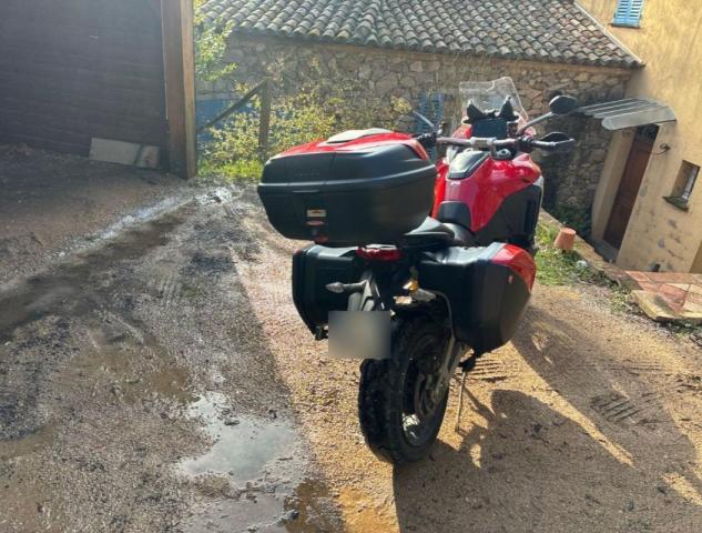 Multistrada V4 image 4