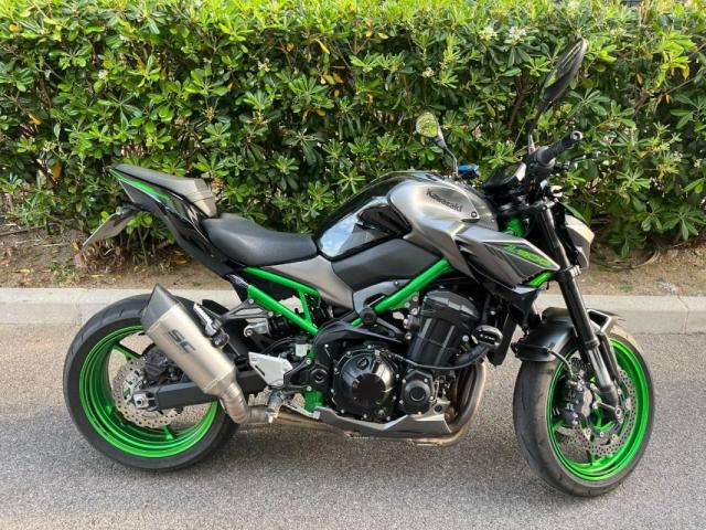 Kawasaki Z900 