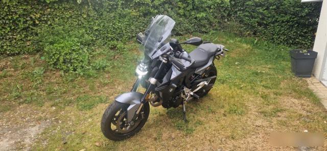 F 900 R image 2