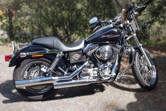 Harley Davidson Super Glide 