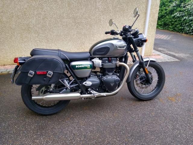Triumph Bonneville T100 