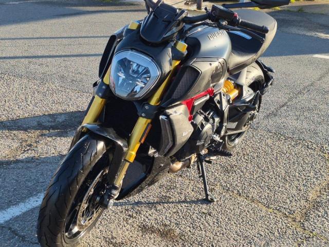 Diavel image 2