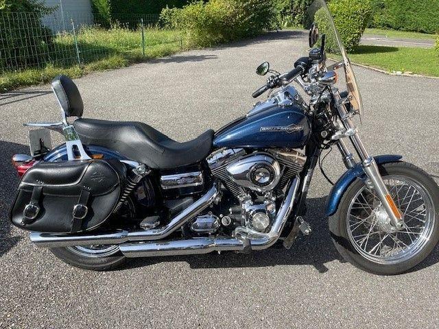 Harley Davidson Dyna Super Glide 