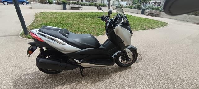 Yamaha X Max 