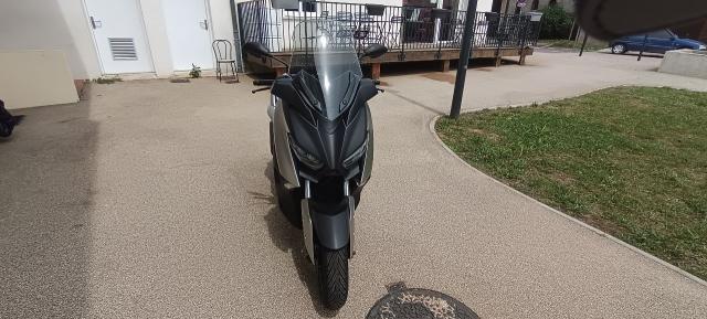 X Max image 2