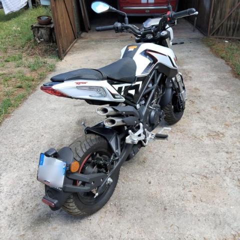 Tornado 125 image 4